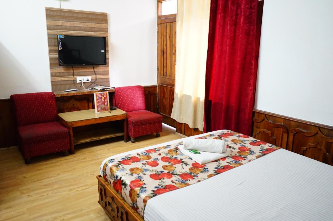 Hotel Magnolia Mallroad Manali Exterior photo